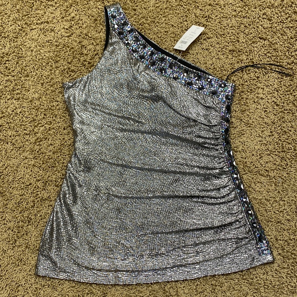 Cache sz M new silver with sequins & stones one shoulder top with side zipper